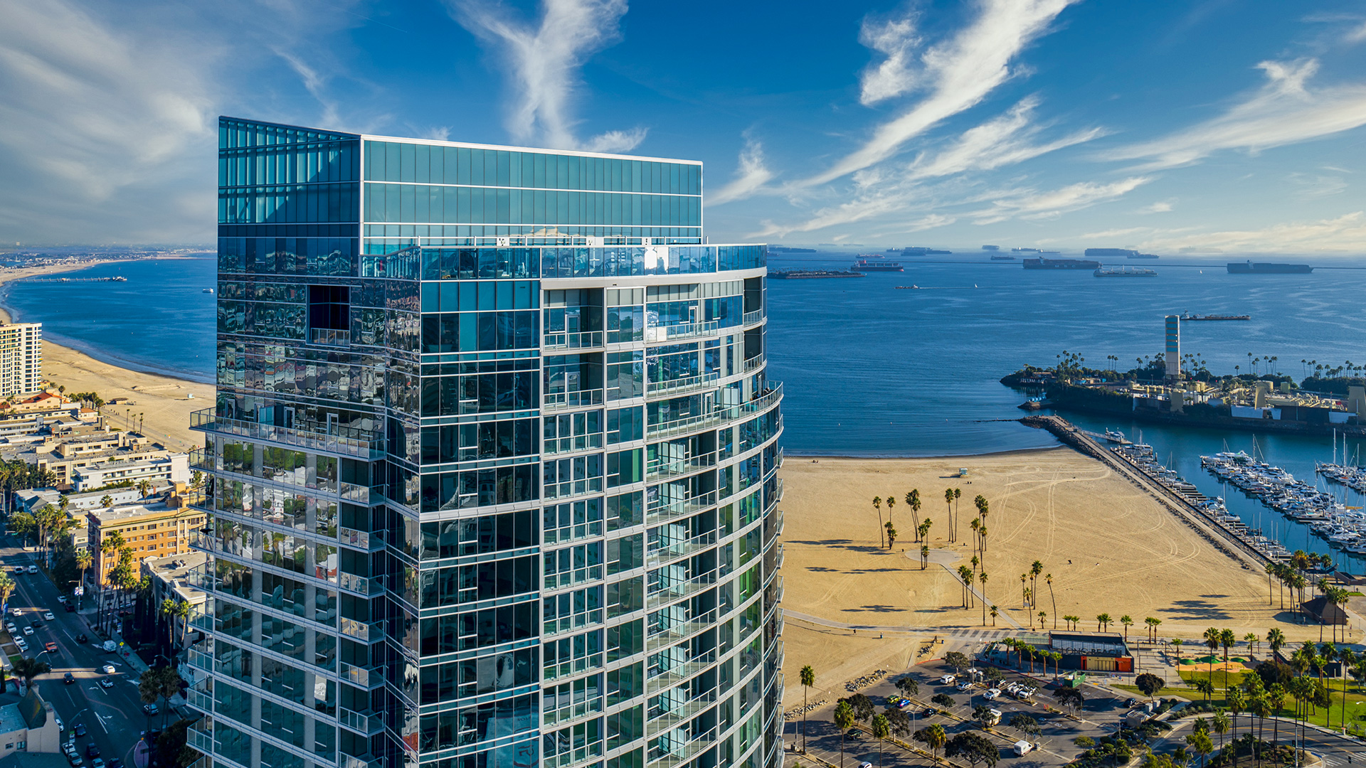 Shoreline Gateway apartments in Long Beach, CA