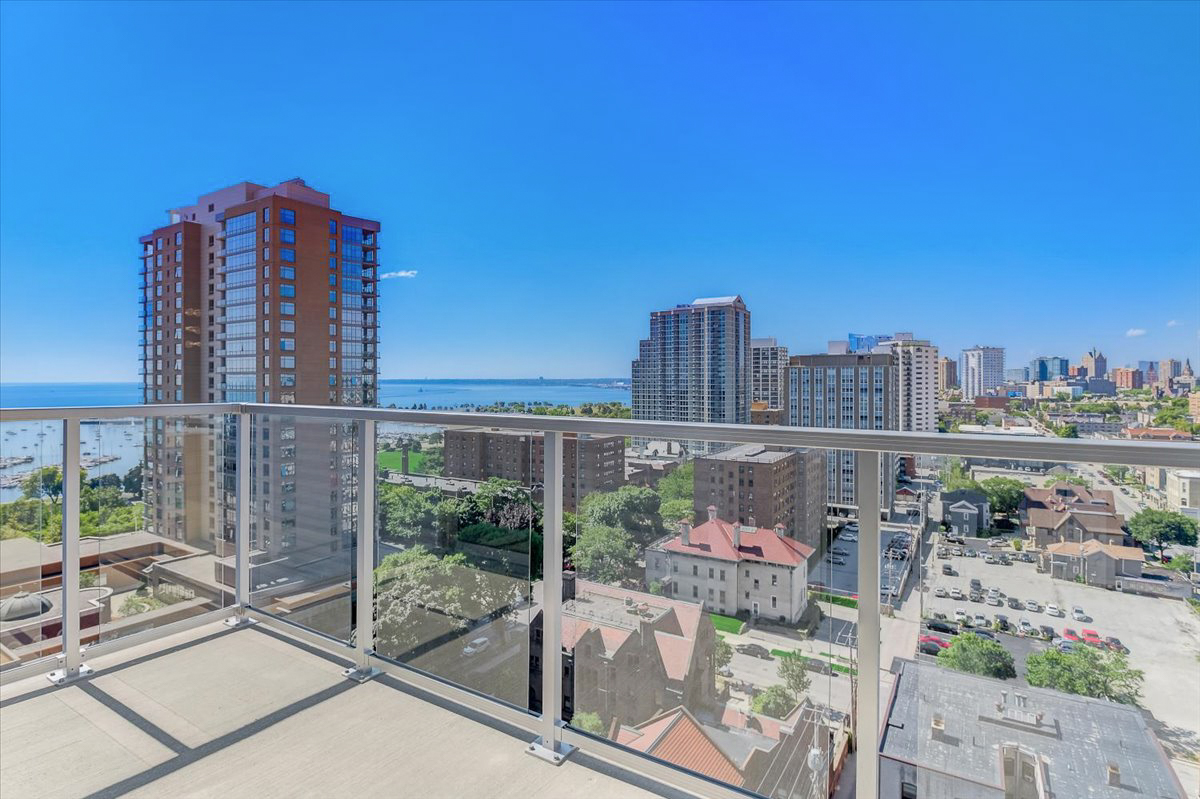 Urbanite | A New Land Community apartments in Milwaukee, WI