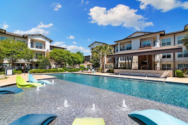 Cortland Onion Creek apartments in Austin, TX