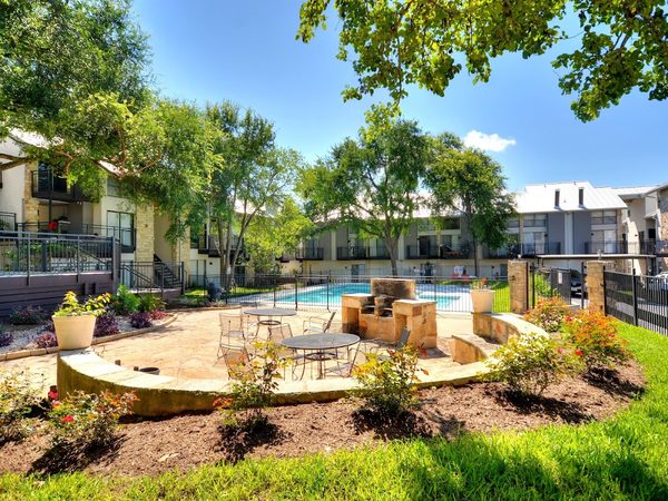 Townhollow Apartments apartments in Austin, TX