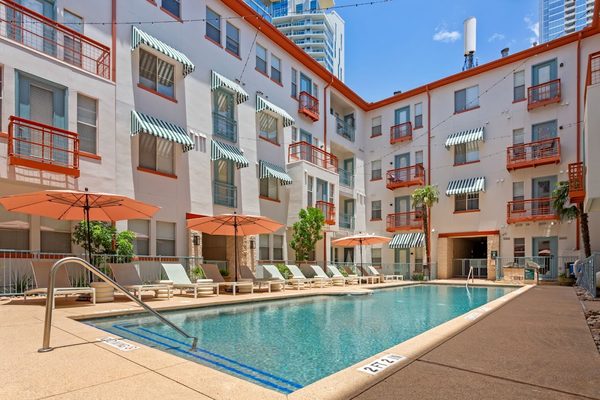 Elle West Ave apartments in Austin, TX