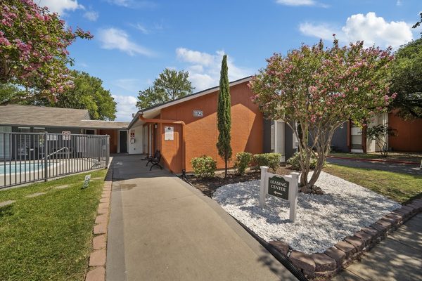 Aria Residences apartments in Mesquite, TX