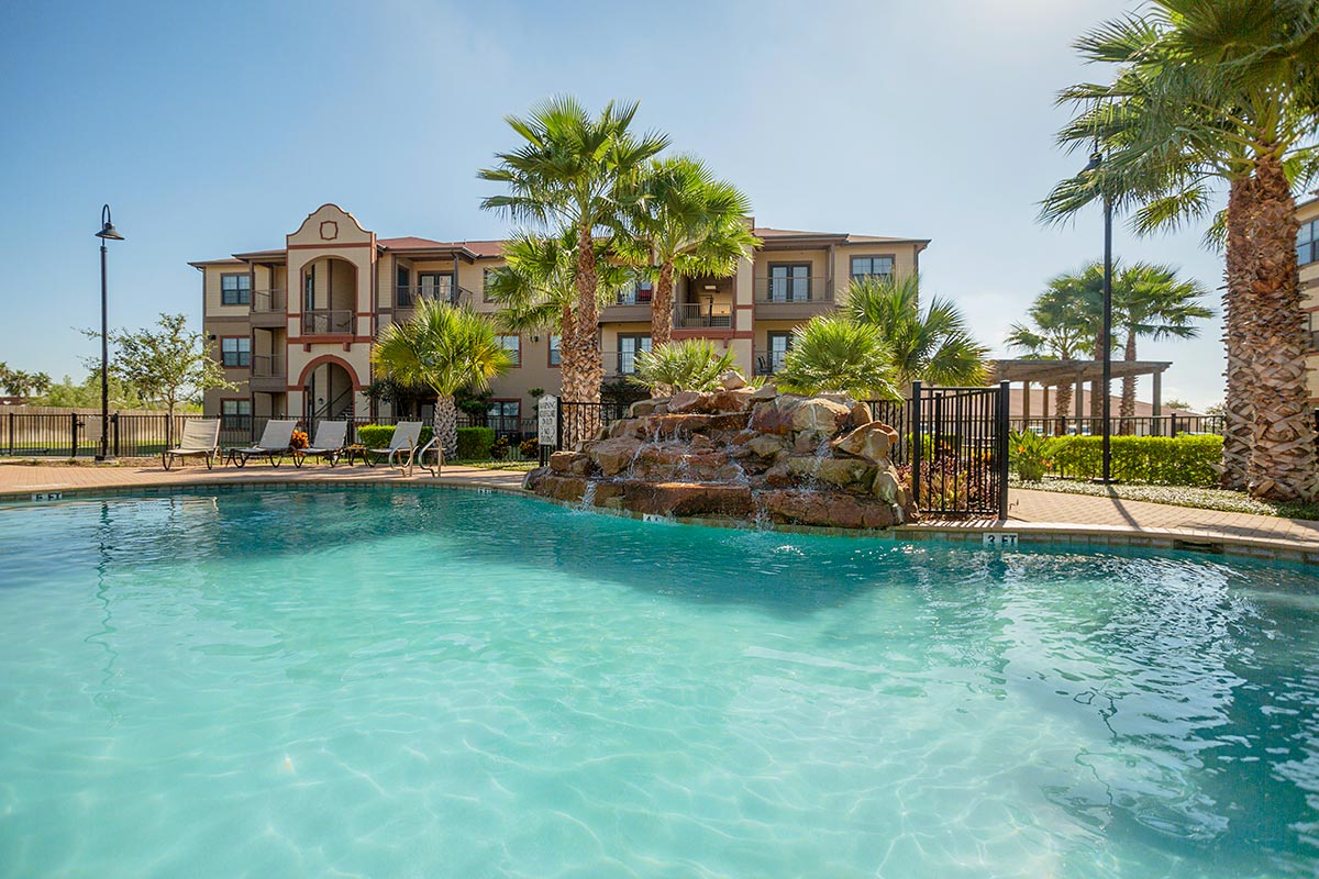 Villages at Sugar Rd apartments in Edinburg, TX