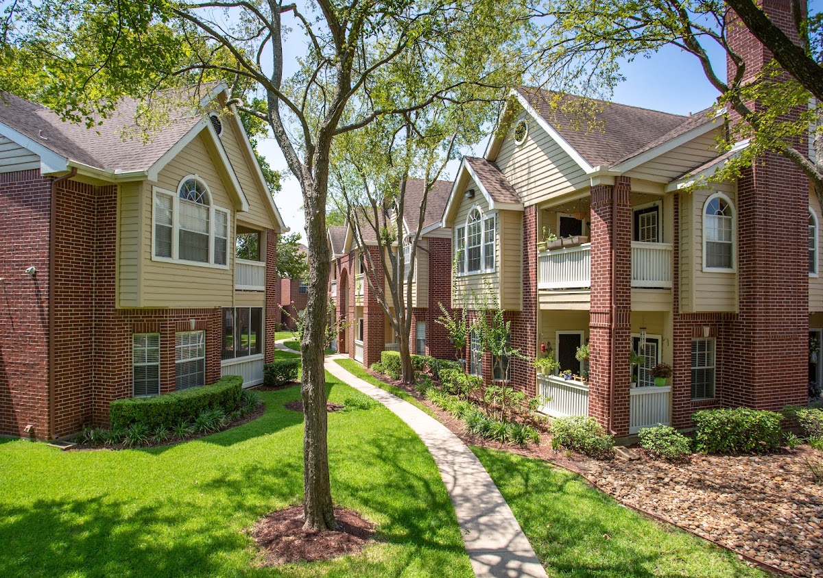 Ashford Remington Apartments apartments in Pearland, TX