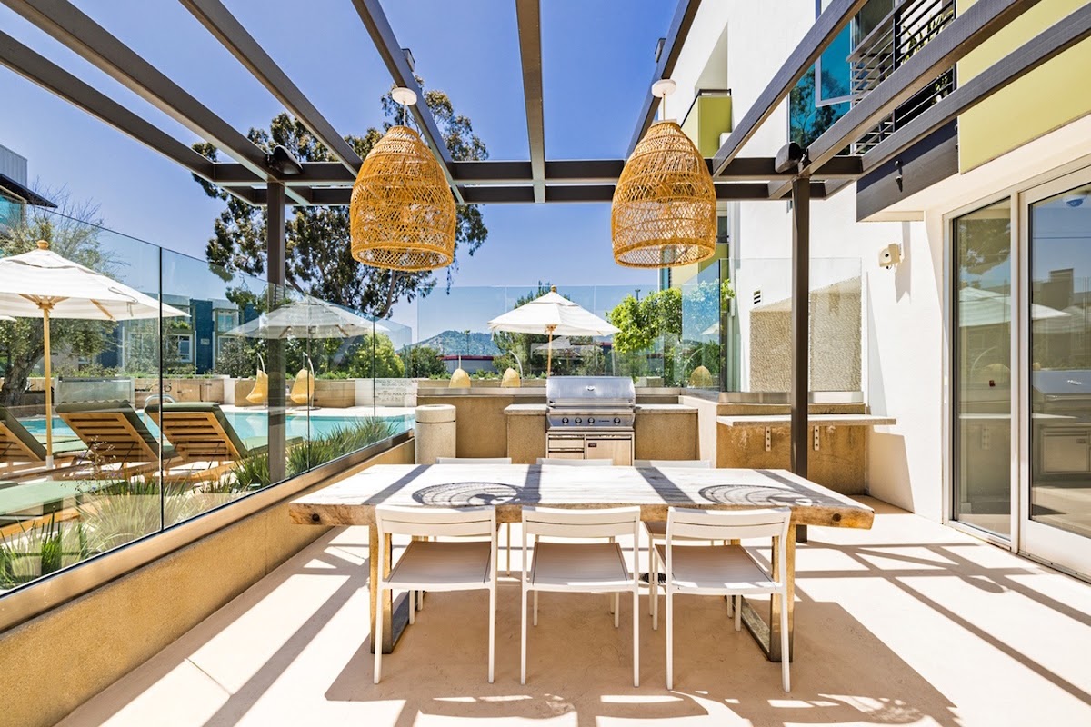 Brio apartments in Glendale, CA
