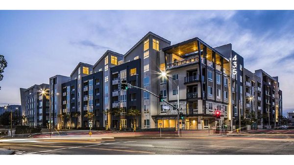 The Griffith apartments in Glendale, CA