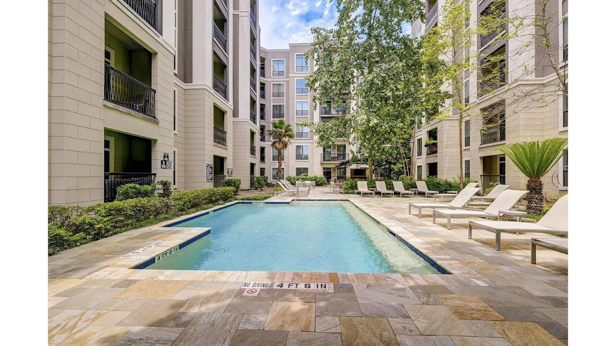 2900 West Dallas apartments in Houston, TX