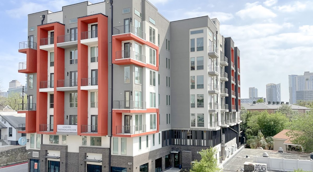 The Shoal apartments in Austin, TX
