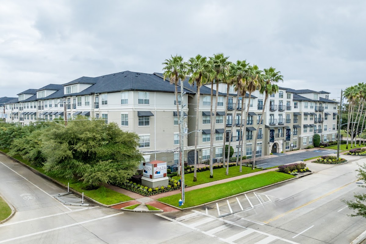 The Plaza Museum District Apartments apartments in Houston, TX