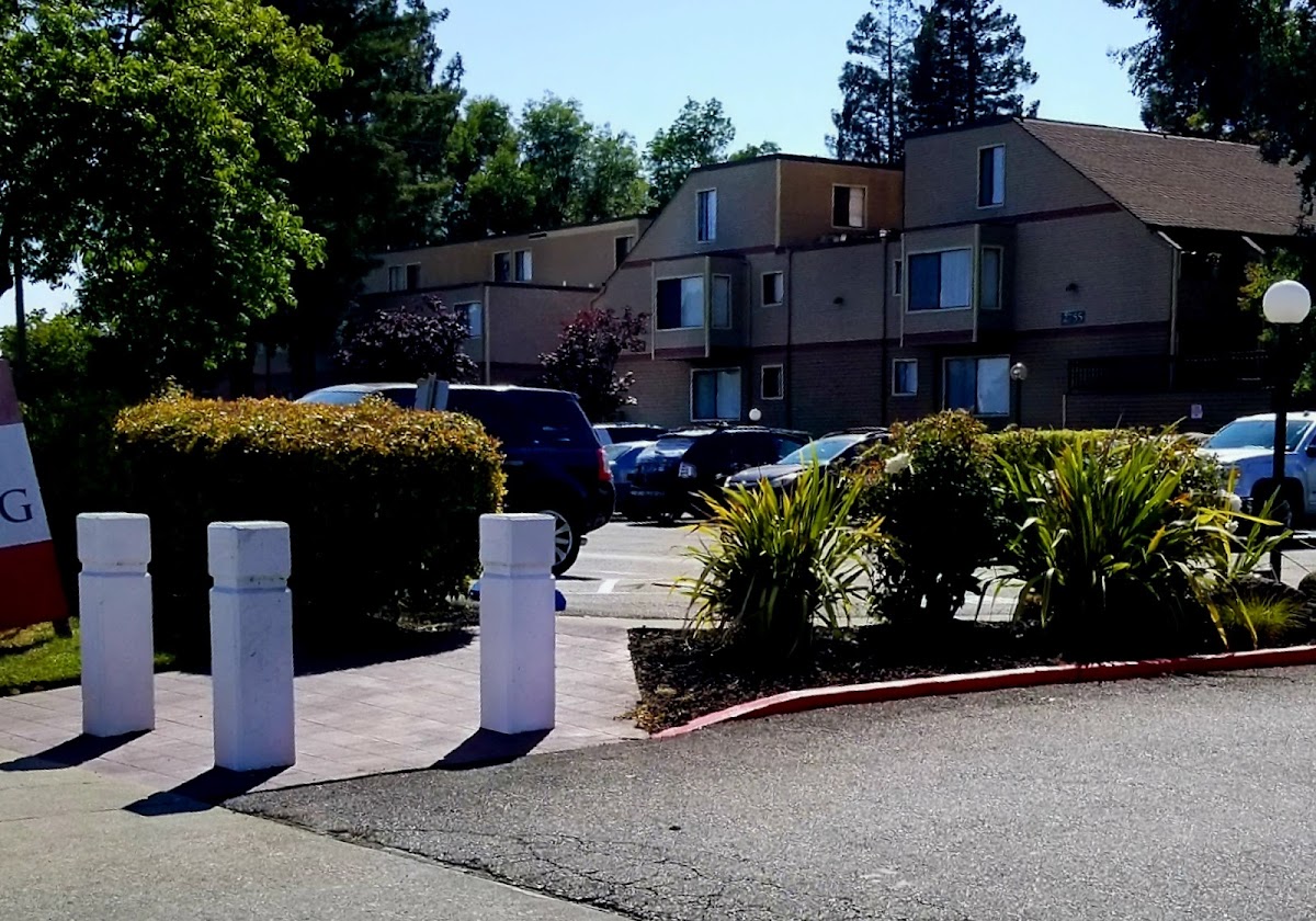 Woodchase Apartment Homes apartments in San Leandro, CA