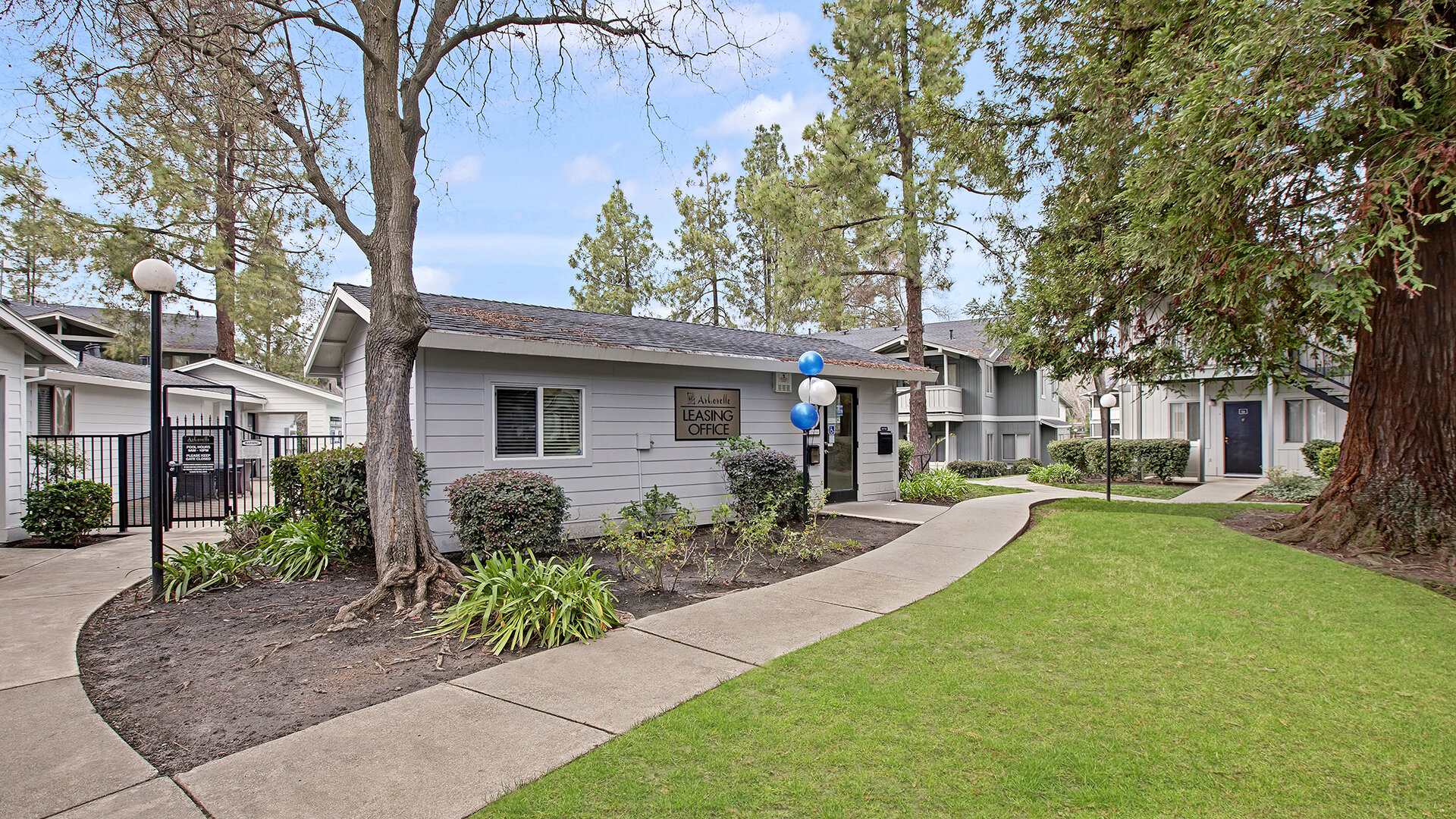 Arborelle apartments in Roseville, CA