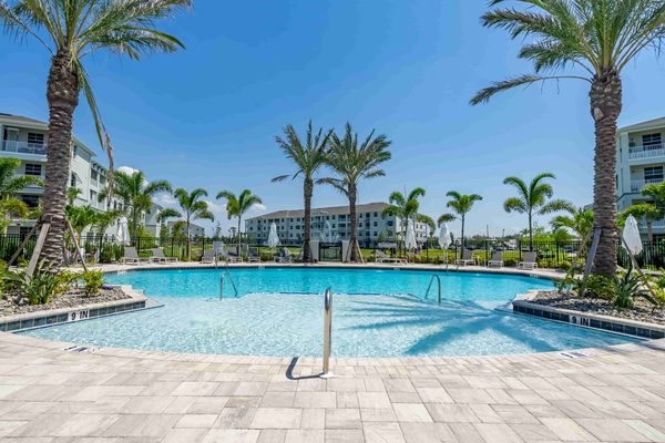 The Palms at Cape Coral apartments in Cape Coral, FL