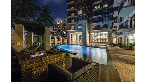 The Carter apartments in Houston, TX