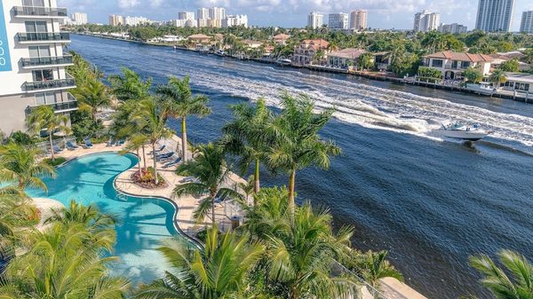 Emera Port Royale apartments in Fort Lauderdale, FL