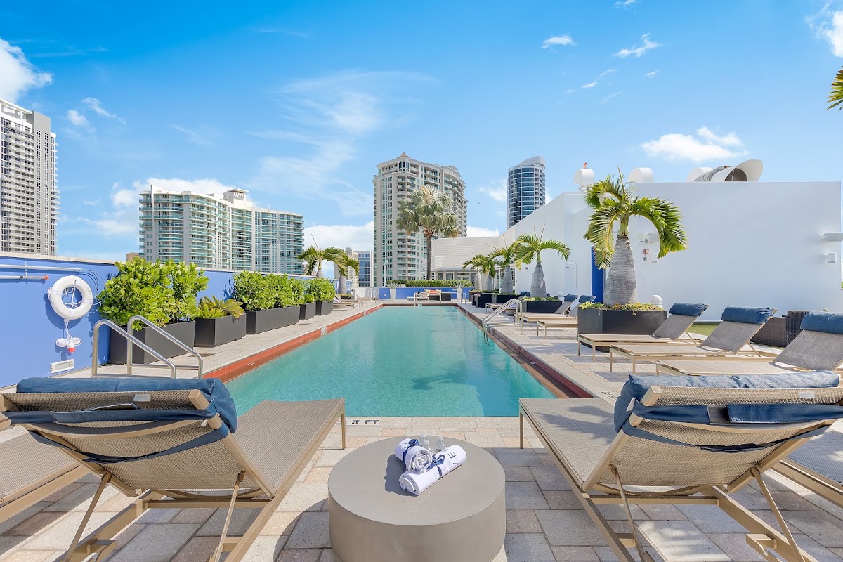 Vu New River apartments in Fort Lauderdale, FL