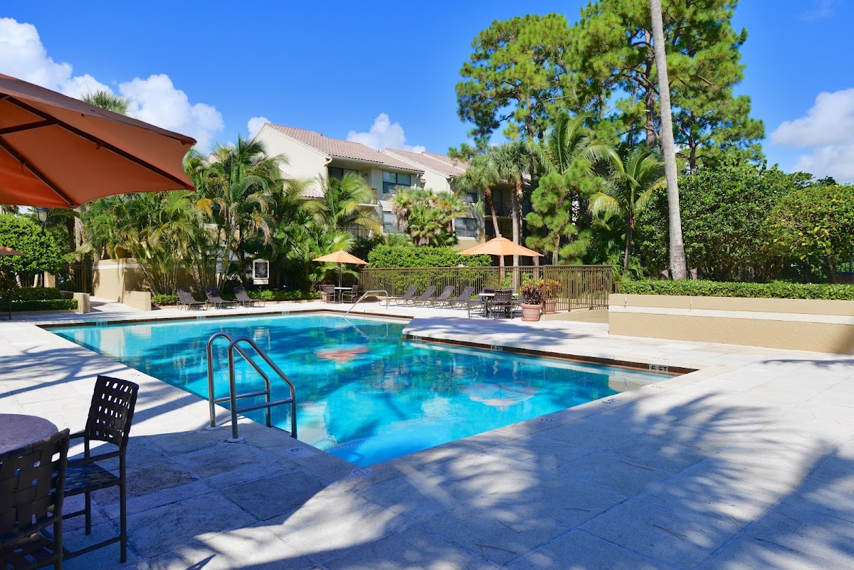 Gables Town Colony apartments in Boca Raton, FL