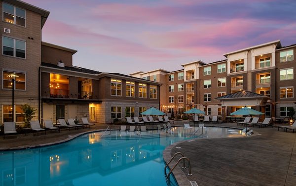 Pointe at Lake Crabtree Apartments apartments in Morrisville, NC