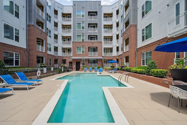 The Metropolitan Apartments apartments in Raleigh, NC