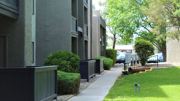 Mission Hill Apartment Homes apartments in Albuquerque, NM