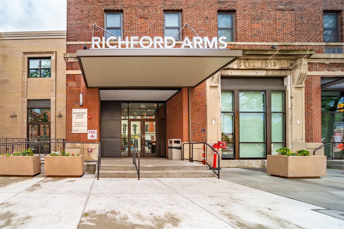 Richford Arms Apartments apartments in Erie, PA