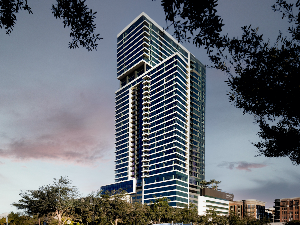 Hanover River Oaks apartments in Houston, TX