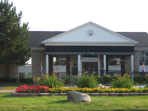 Kings Arms Apartments apartments in Sterling Heights, MI