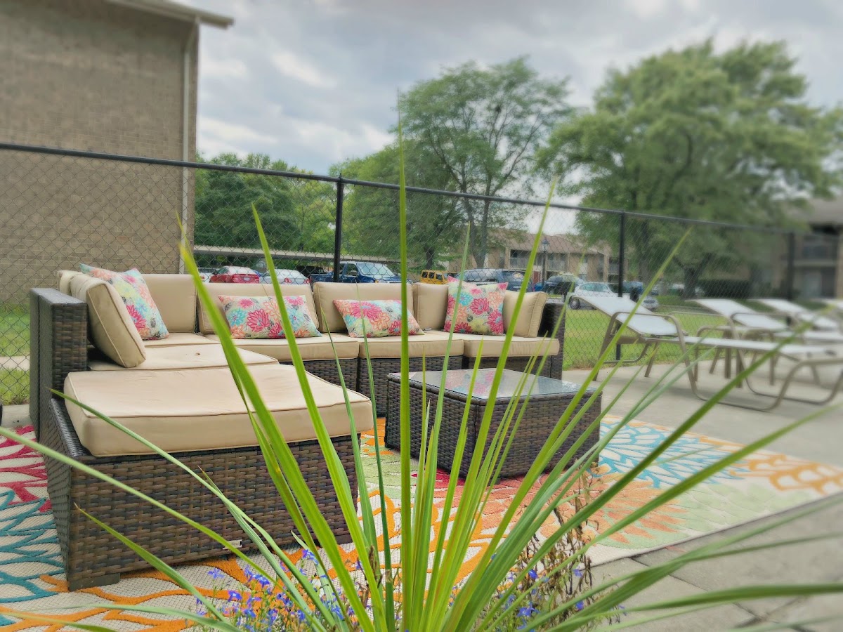 Hanover Court Apartments apartments in Sterling Heights, MI