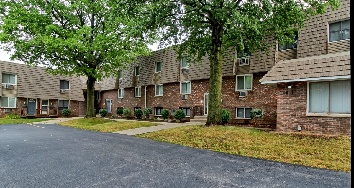 Renn Hart Hills Apartments/Townhomes apartments in Loves Park, IL