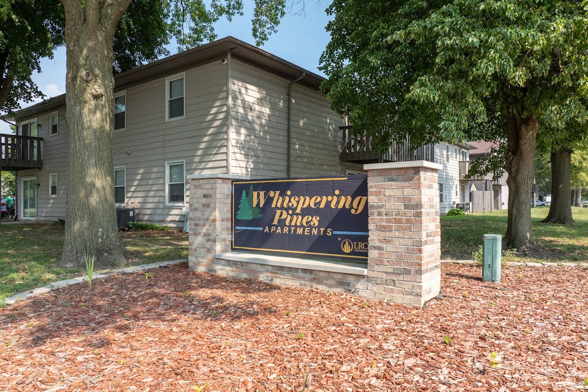 Whispering Pines Apartment Homes apartments in Springfield, IL