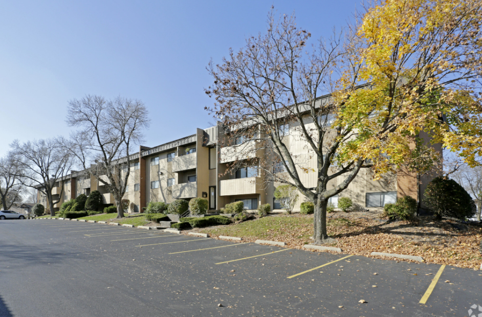 Flats at Dunlap apartments in Peoria, IL