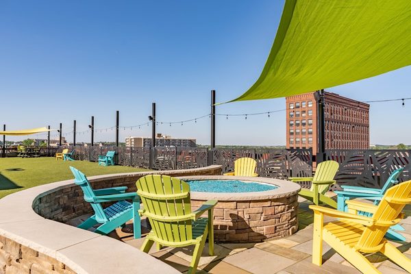 Bliss Lofts apartments in Canton, OH