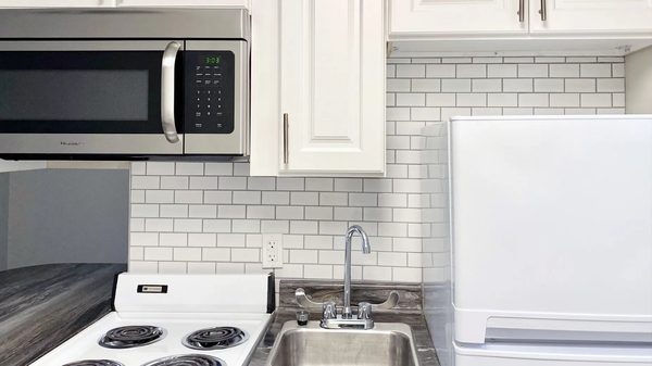 The Courtyards apartments in Springfield, MA