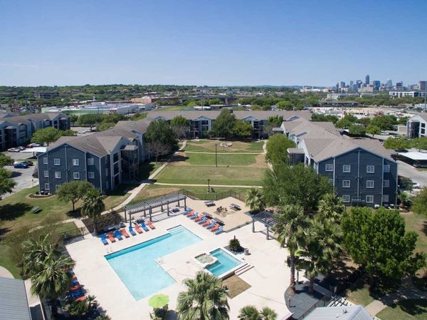 Vibe on Riverside apartments in Austin, TX