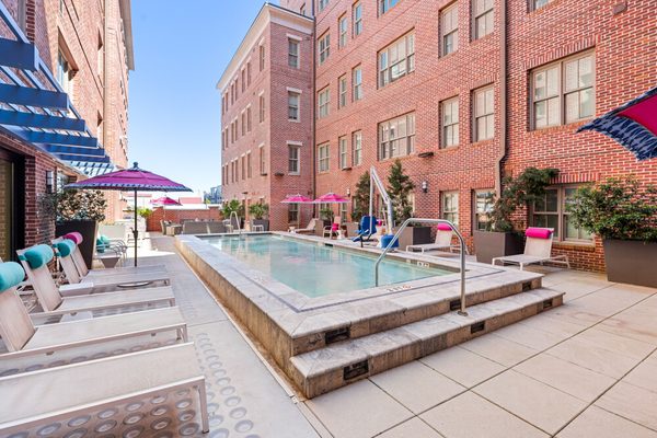 Hoffler Place apartments in Charleston, SC