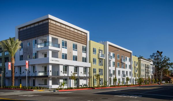 88 at Alhambra Place Apartments apartments in Alhambra, CA