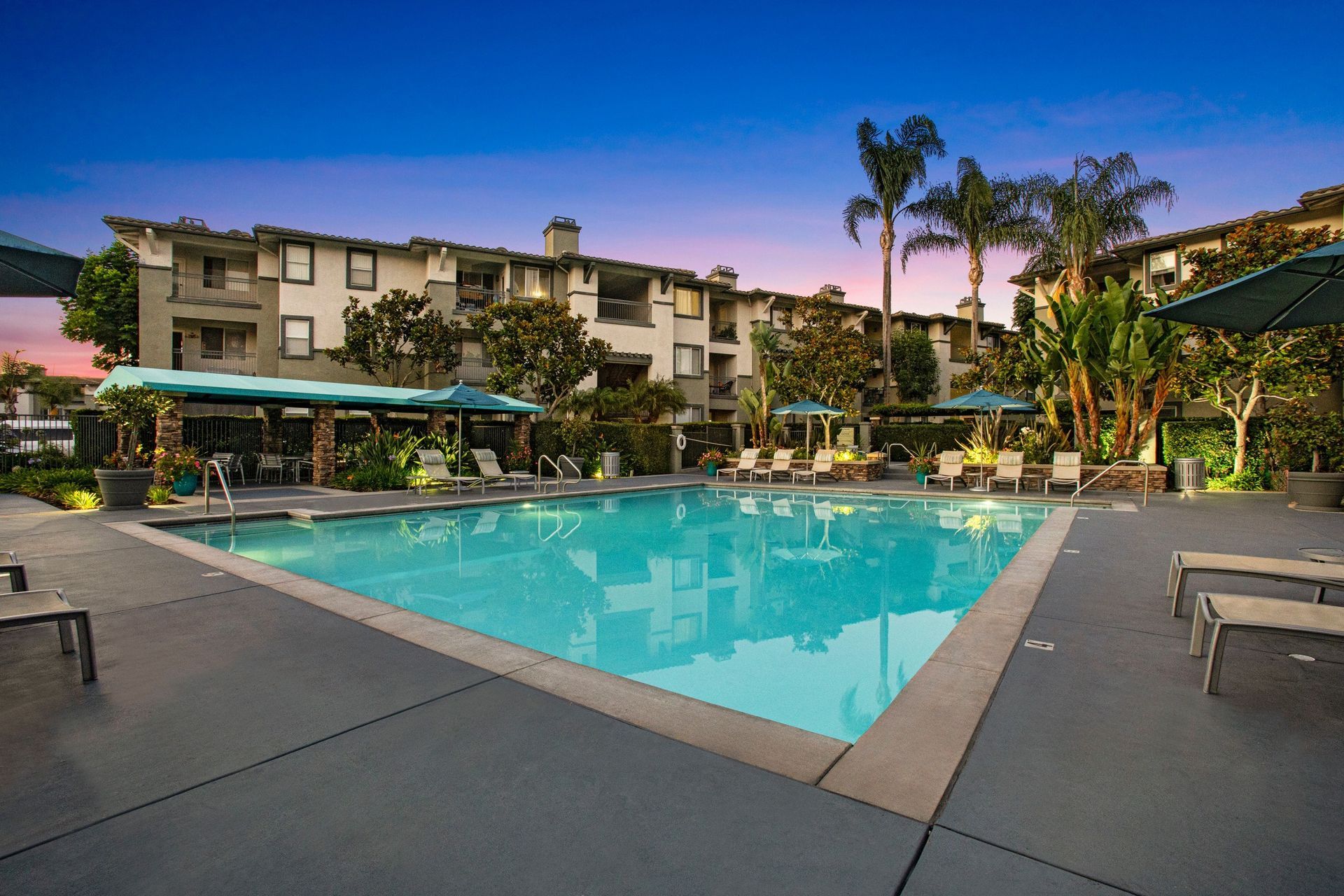 Alicante Apartment Homes apartments in Mission Viejo, CA