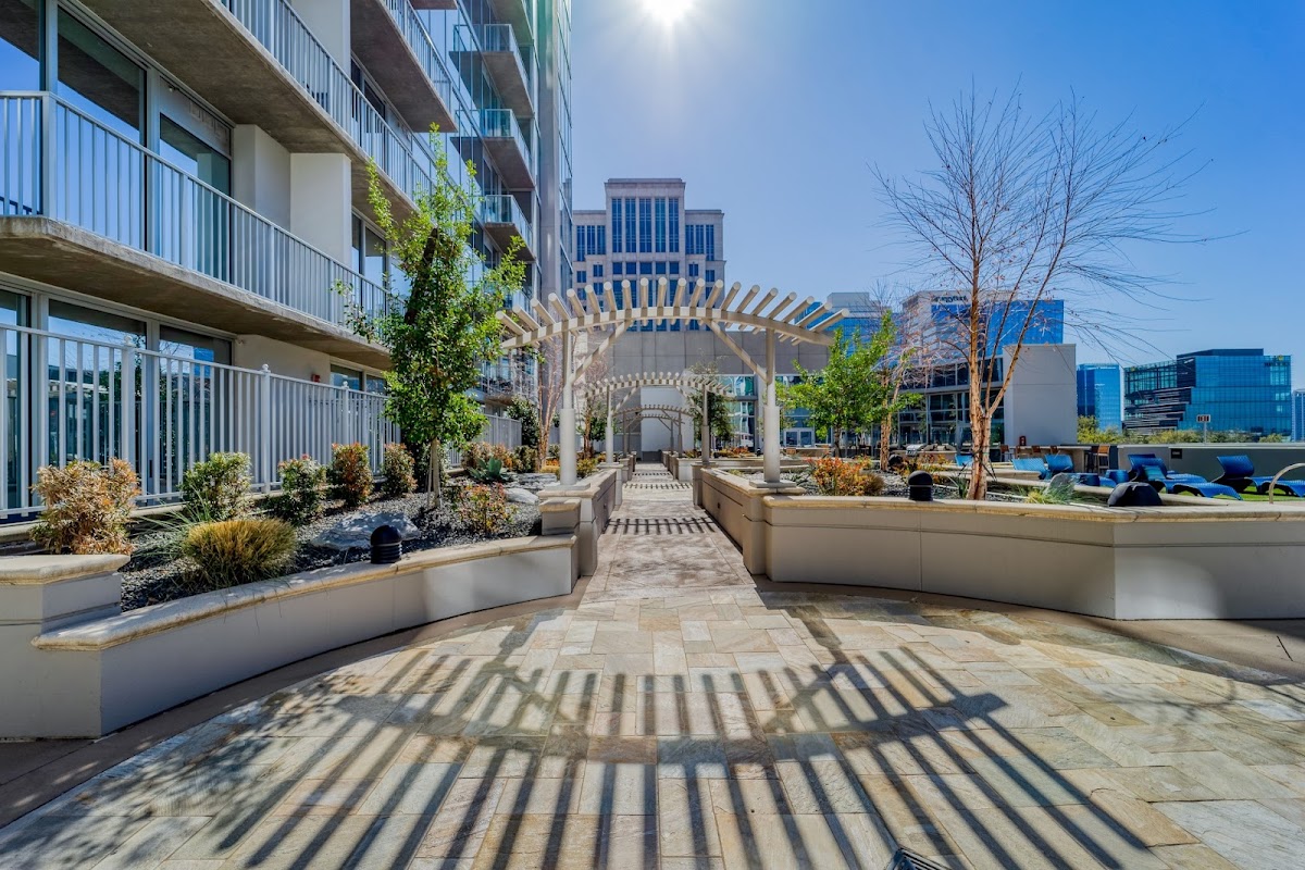 Glass House by Windsor Apartments apartments in Dallas, TX