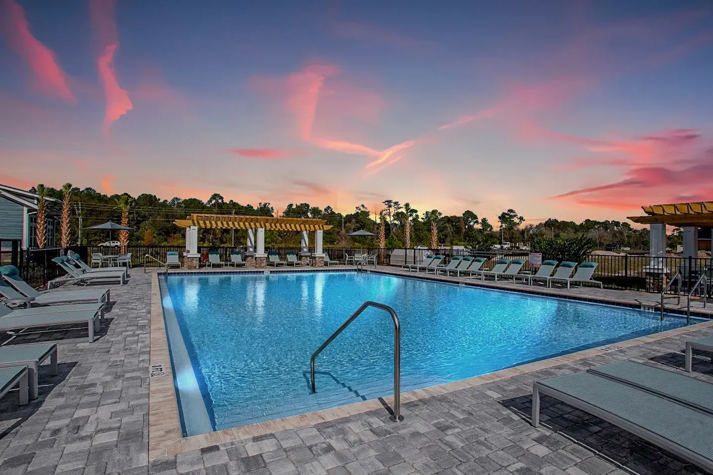 500 East Apartments apartments in Daytona Beach, FL