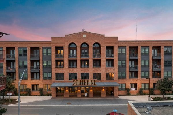 Southline apartments in San Antonio, TX