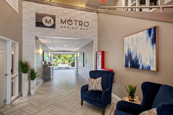 Metro Marina Bay apartments in Quincy, MA