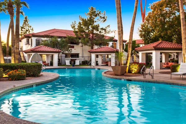 Cortland Chandler Crossing apartments in Chandler, AZ