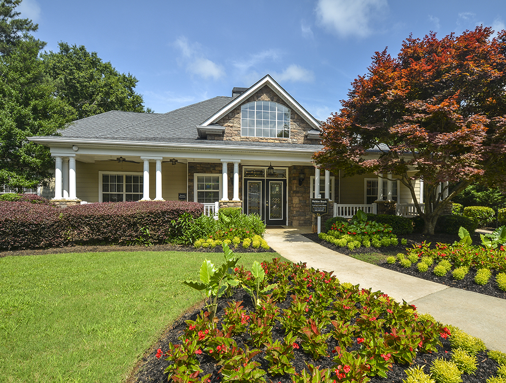 Walden Brook Apartment Homes apartments in Stonecrest, GA