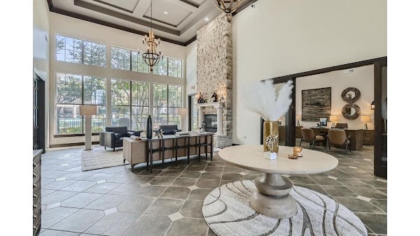 Wildwood Creek apartments in Addison, TX