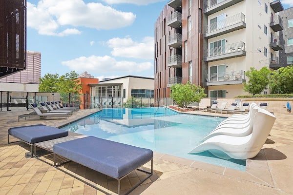 Muse at Midtown apartments in Addison, TX
