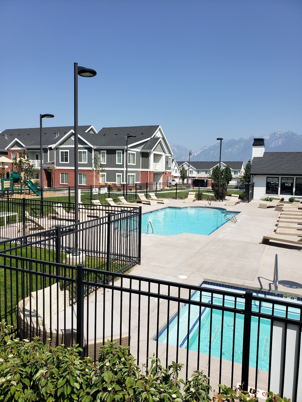 The Meadows at Park Avenue apartments in Riverton, UT