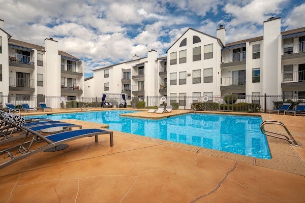 Alvarado Apartments apartments in Albuquerque, NM