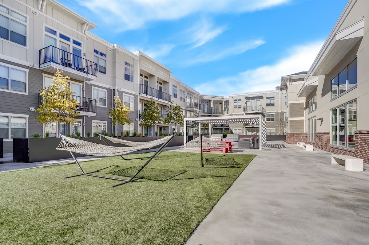 ICO Fairbourne Station Apartments apartments in West Valley City, UT