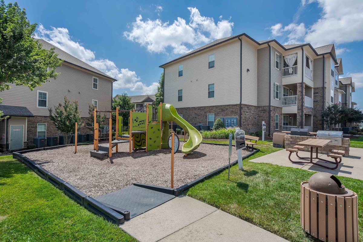 Commonwealth at 31 Apartments apartments in Spring Hill, TN