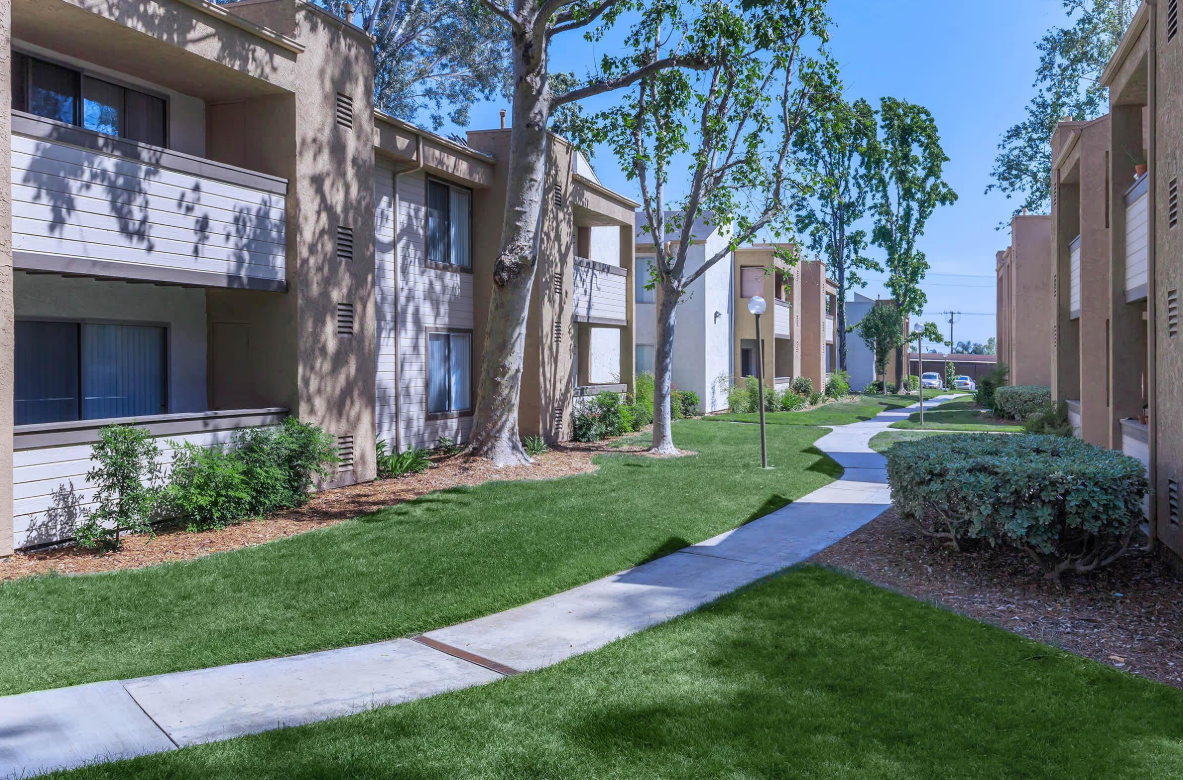 Upland Village Green apartments in Upland, CA