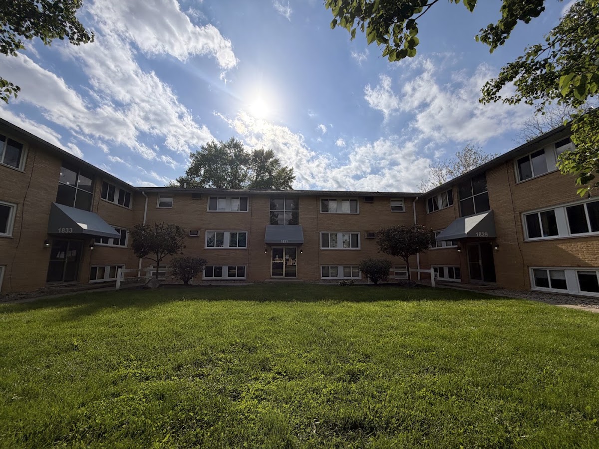 Parq On 8th apartments in Anderson, IN